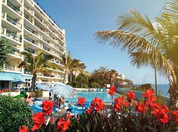 Cosy Apartment With Sea View And Pool Фуншал Экстерьер фото